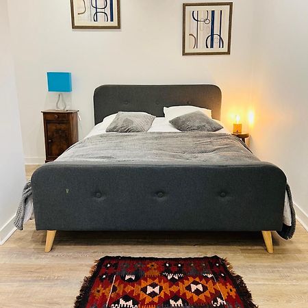 Le Coeur De Bourges Apartment Bagian luar foto