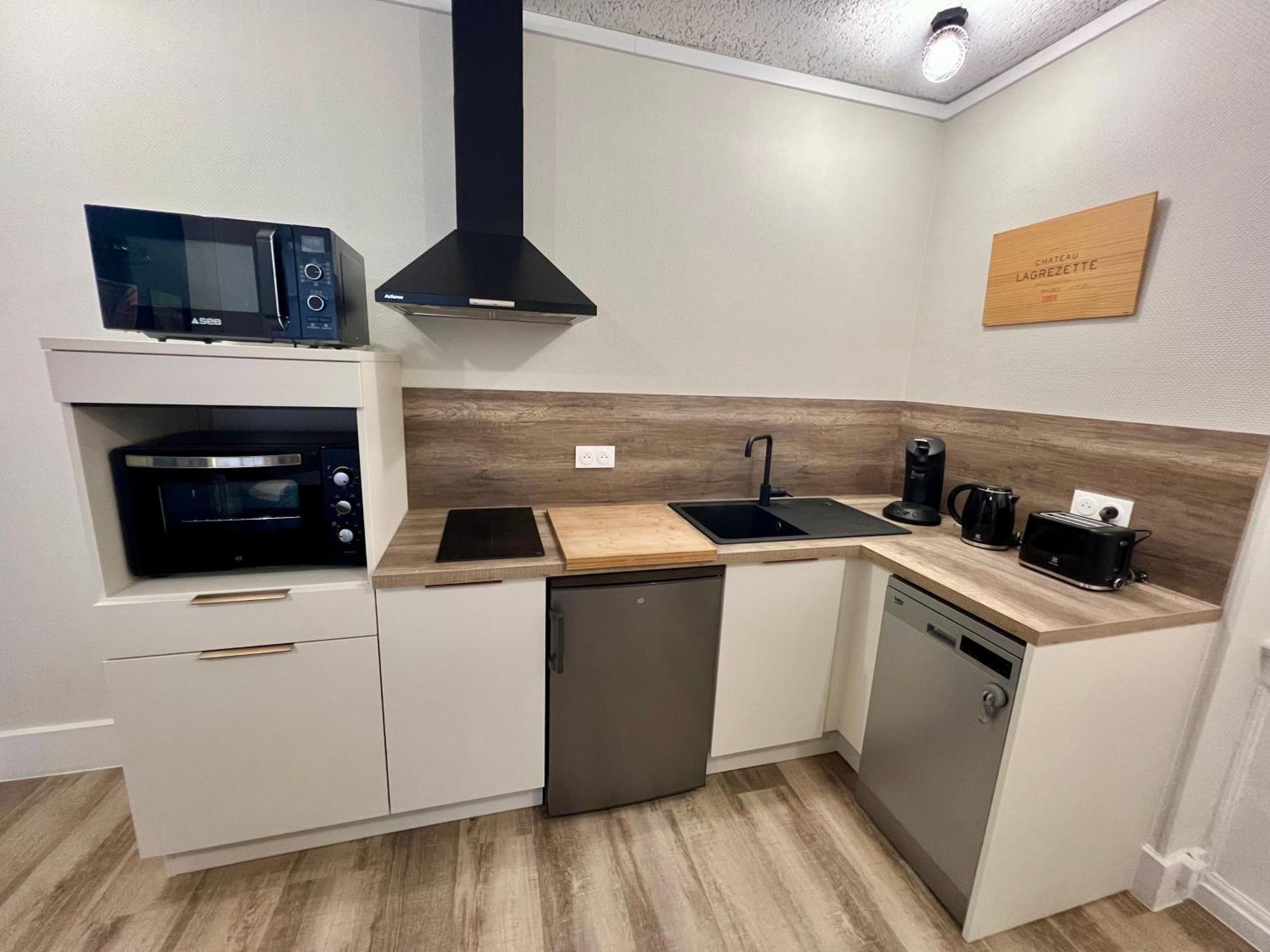 Le Coeur De Bourges Apartment Bagian luar foto