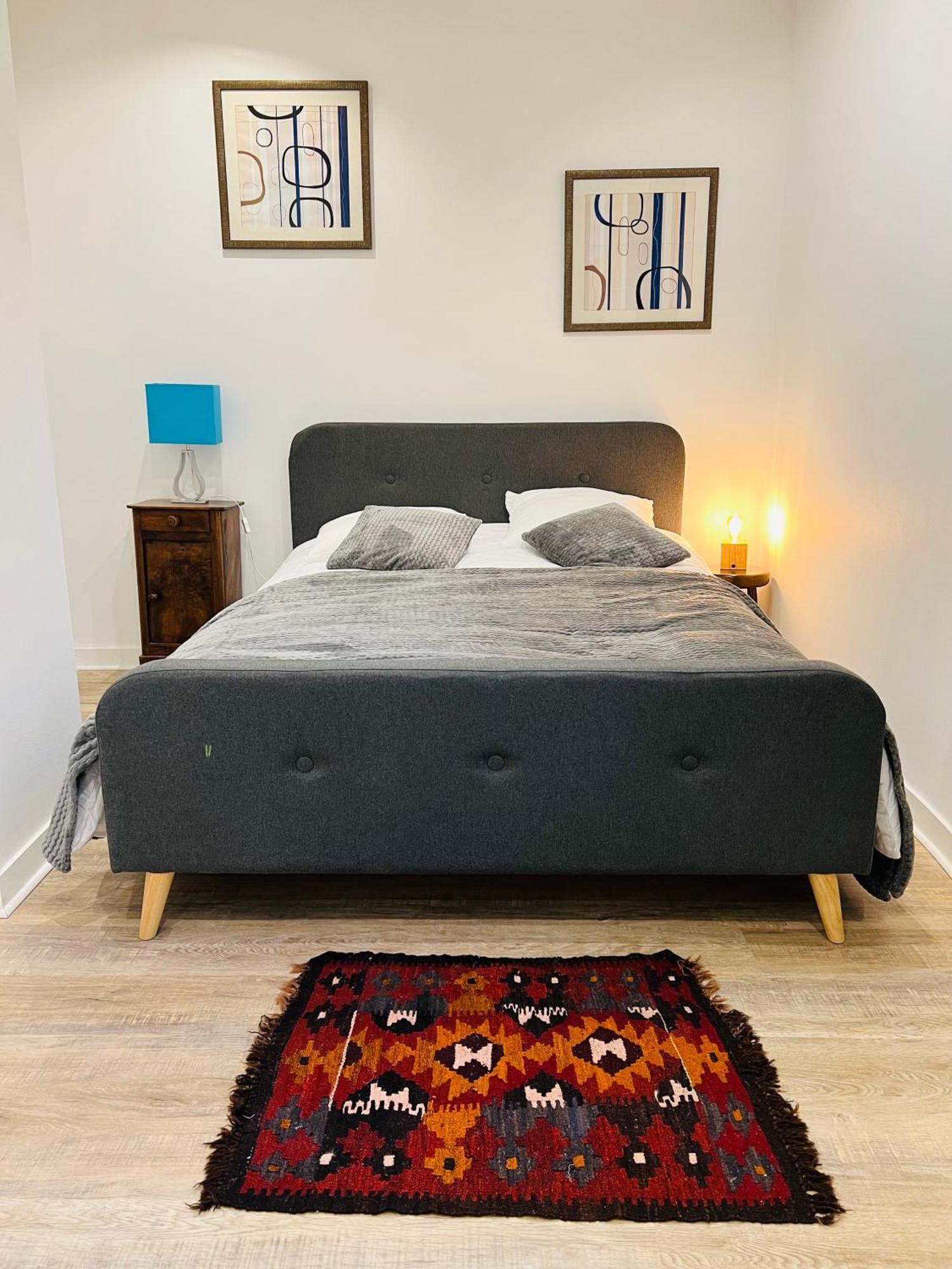 Le Coeur De Bourges Apartment Bagian luar foto